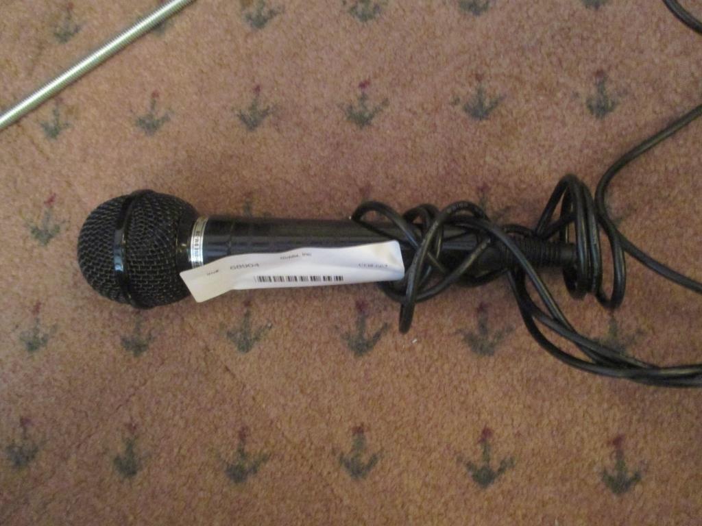 Dynamoc Uni Directional Microphone