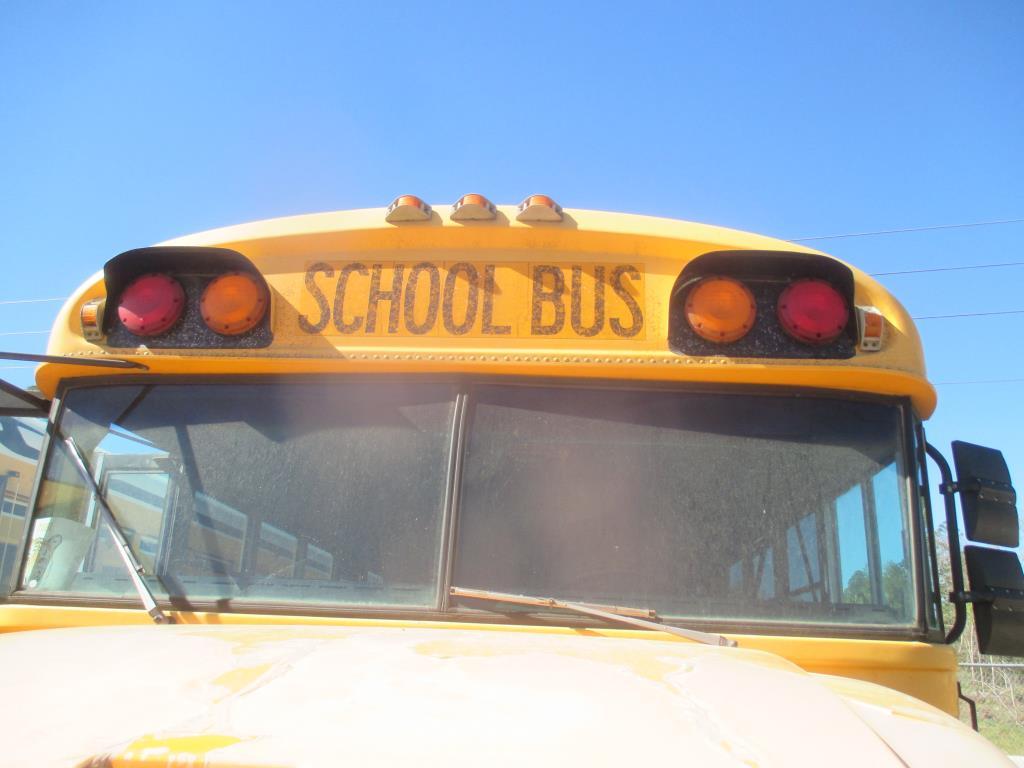 1999 Blue Bird School Bus International/Navistar 3