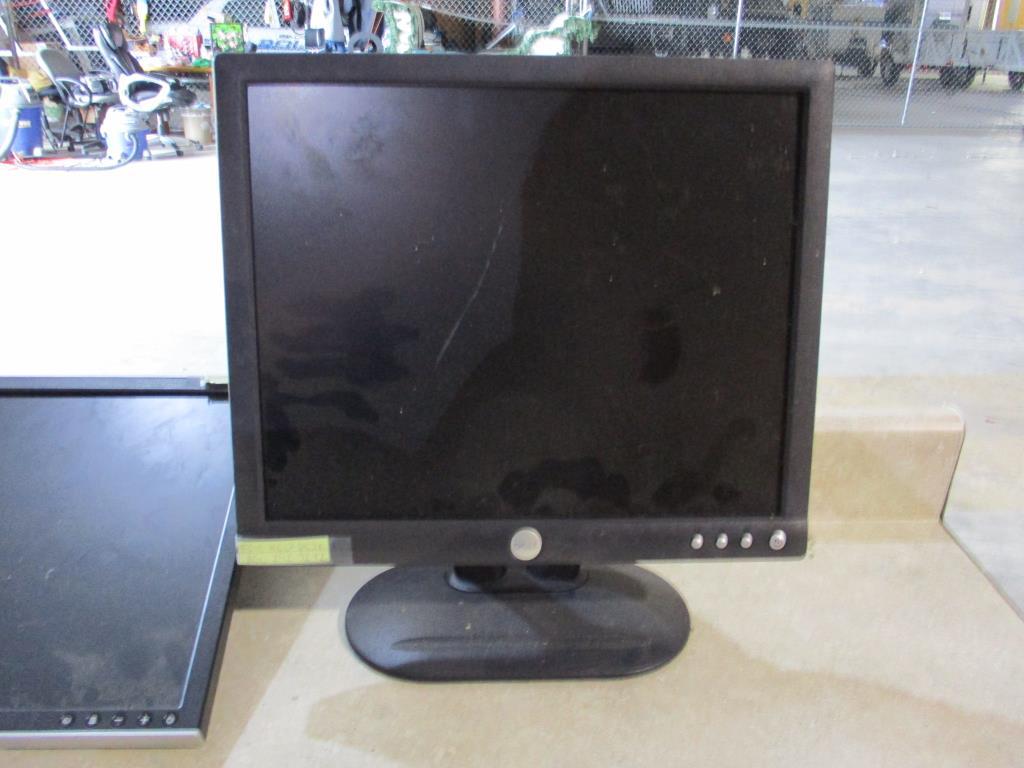 (3) Dell LCD Monitors.