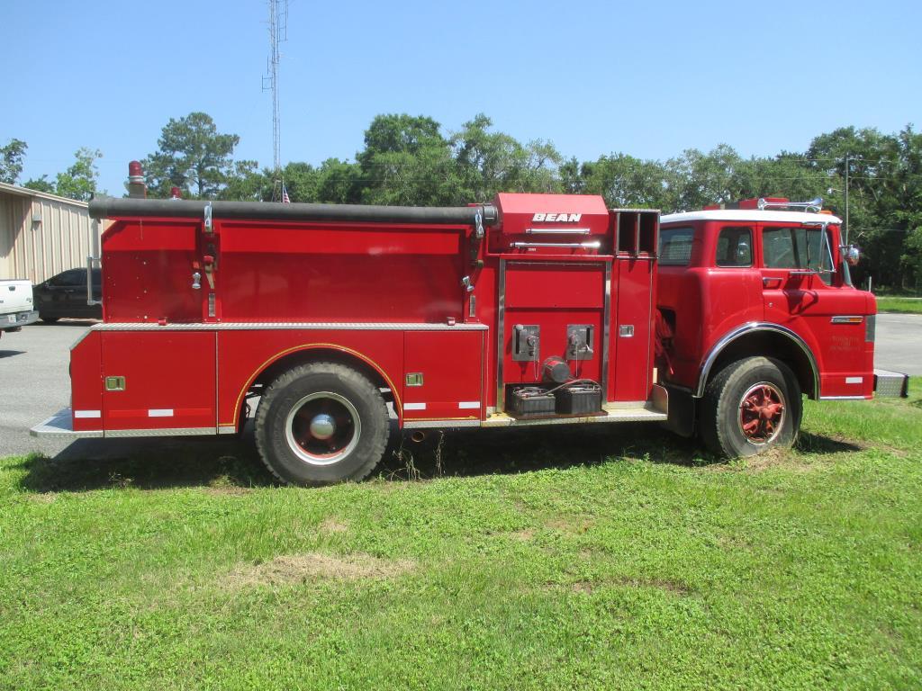 1978 Ford 8000 FMC Bean Fire Truck