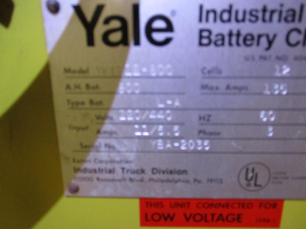 Yale Motorized Pallet Lift ESC030S4T071.