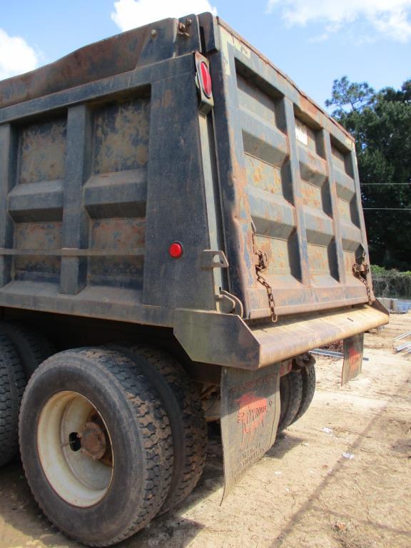 2001 Mack RD688S Dump Truck.