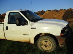 2002 Ford F-350 XL Pickup Truck.