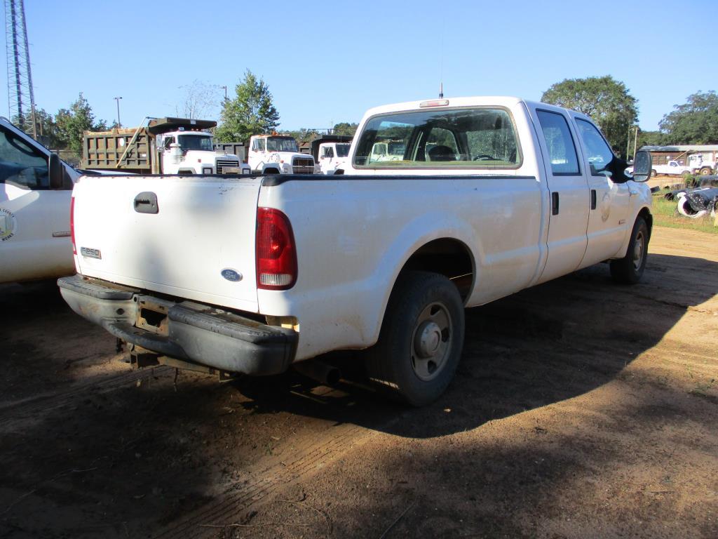 2006 Ford F-250 XL Pickup Truck.