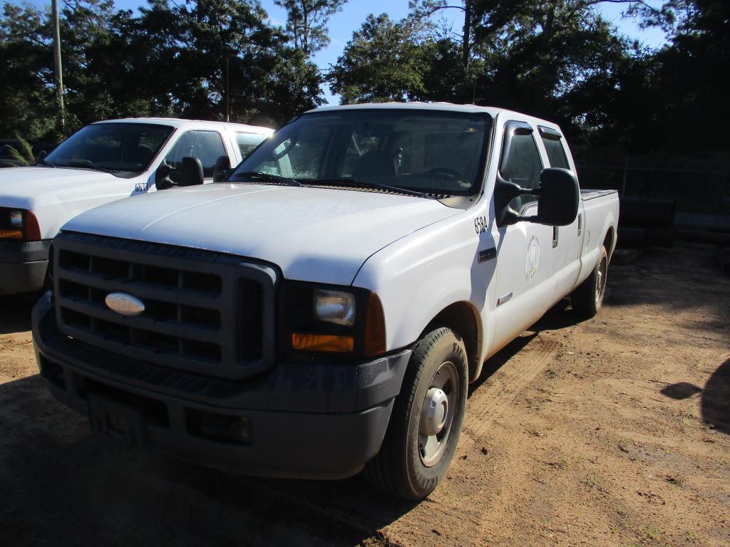 2006 Ford F-250 XL Pickup Truck.