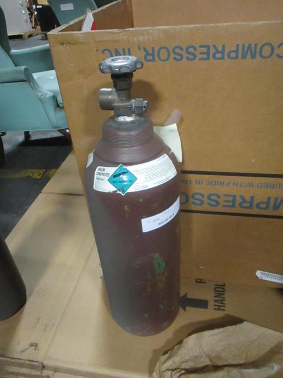 Compressed Helium Tank