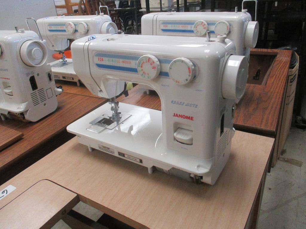 Classmate Sewing Machine and Cabinet