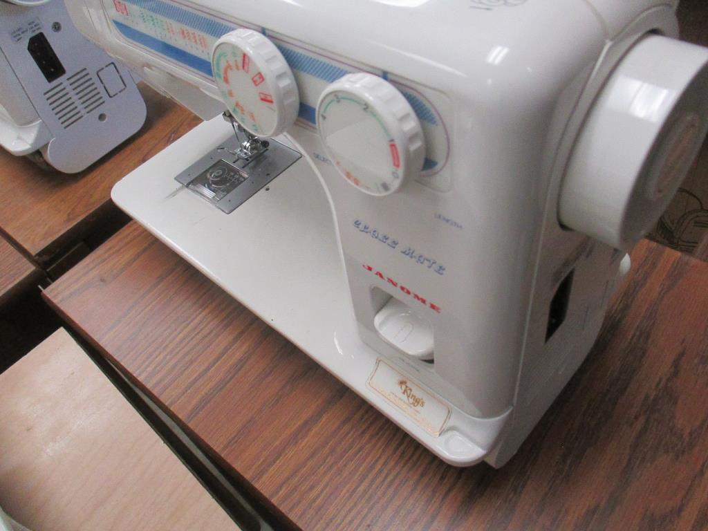 Classmate Sewing Machine and Cabinet