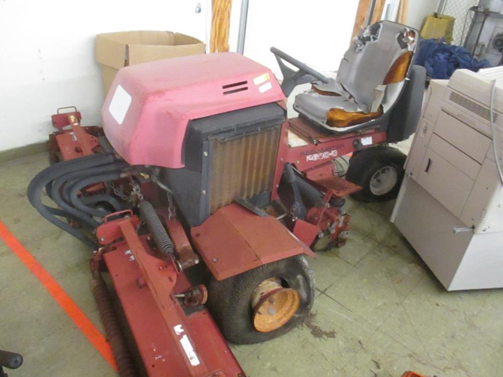 Reel Master 2600-F Three Wheel Drive Mower