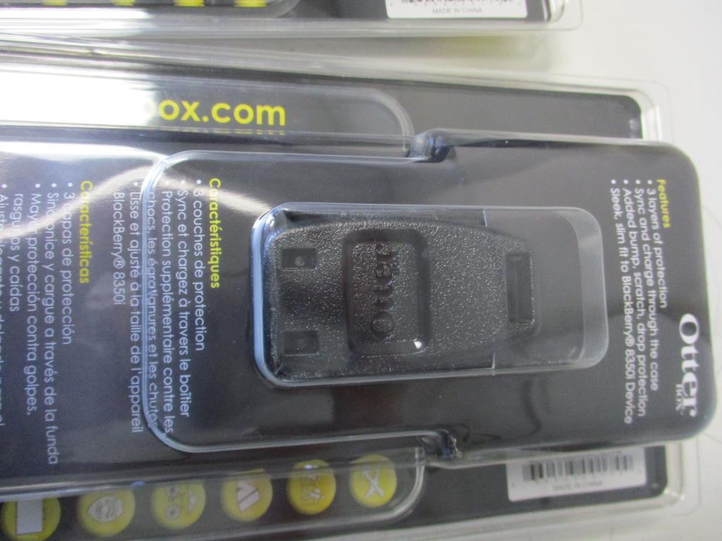 (4) Otter Box Defender Series for Blackberry 8350.