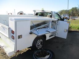 2011 Chevrolet Silverado 4WD 2500 Utility Truck.