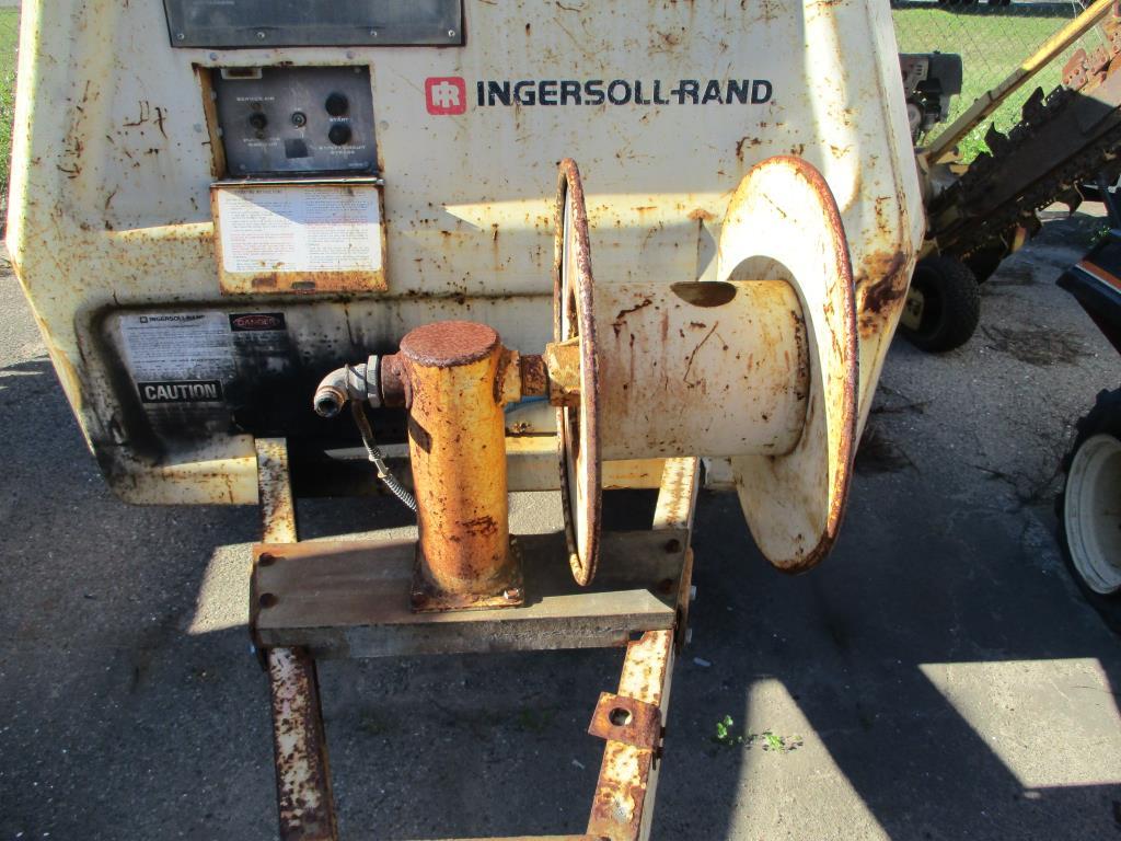 Ingersoll Rand Portable Air Compressor On Trailer.