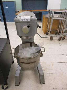 Hobart 30qt Mixer D-300T w/ Bowl.