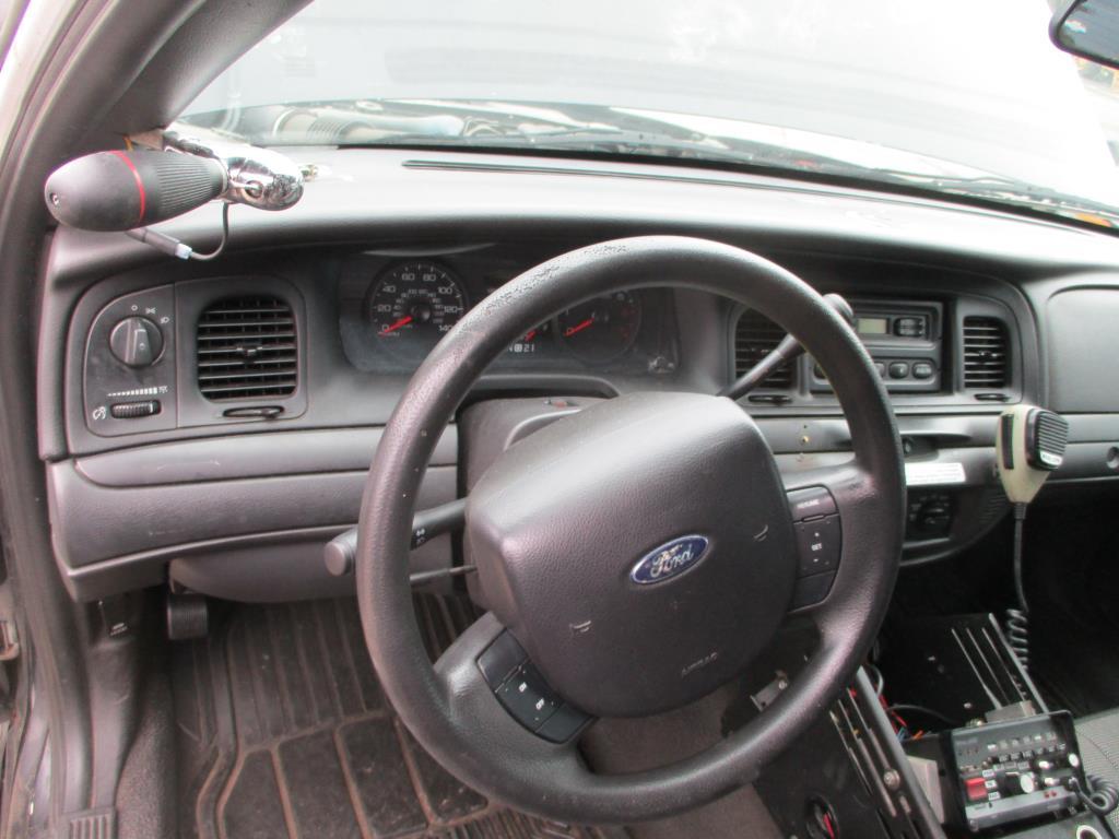 2007 Ford Crown Victoria Police Interceptor.