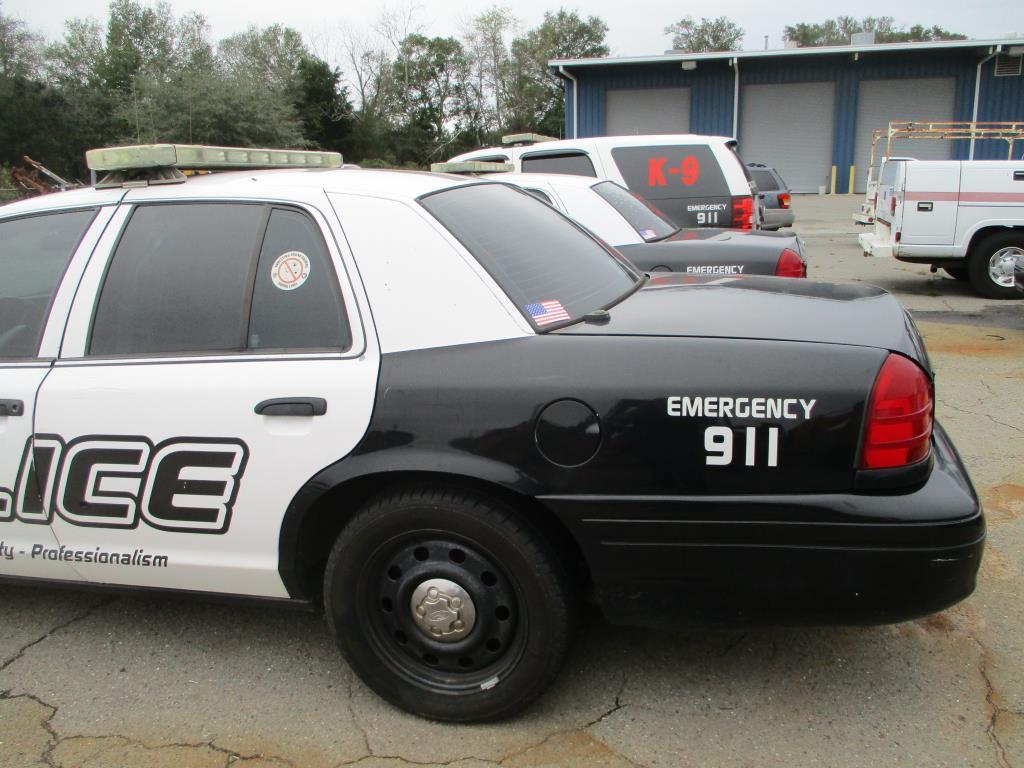 2007 Ford Crown Victoria Police Interceptor.