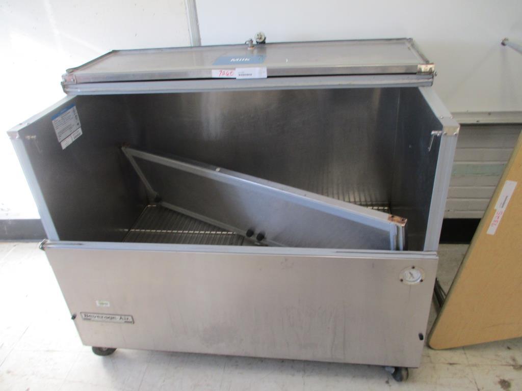 Beverage Air Stainless Steel Beverage Cooler SM49N