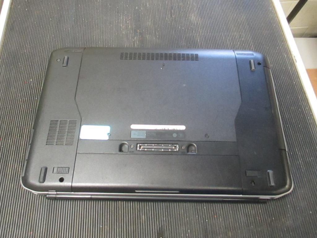 Dell LatitiudeE5430 Laptop Computer