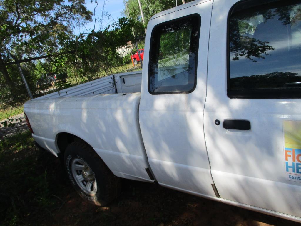 2003 Ford Ranger XLT Extended Cab Pickup Truck.