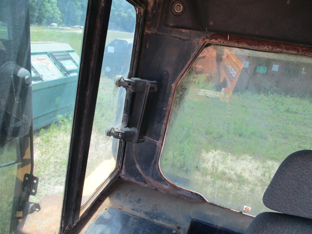 John Deere 850J WH Crawler Tractor.