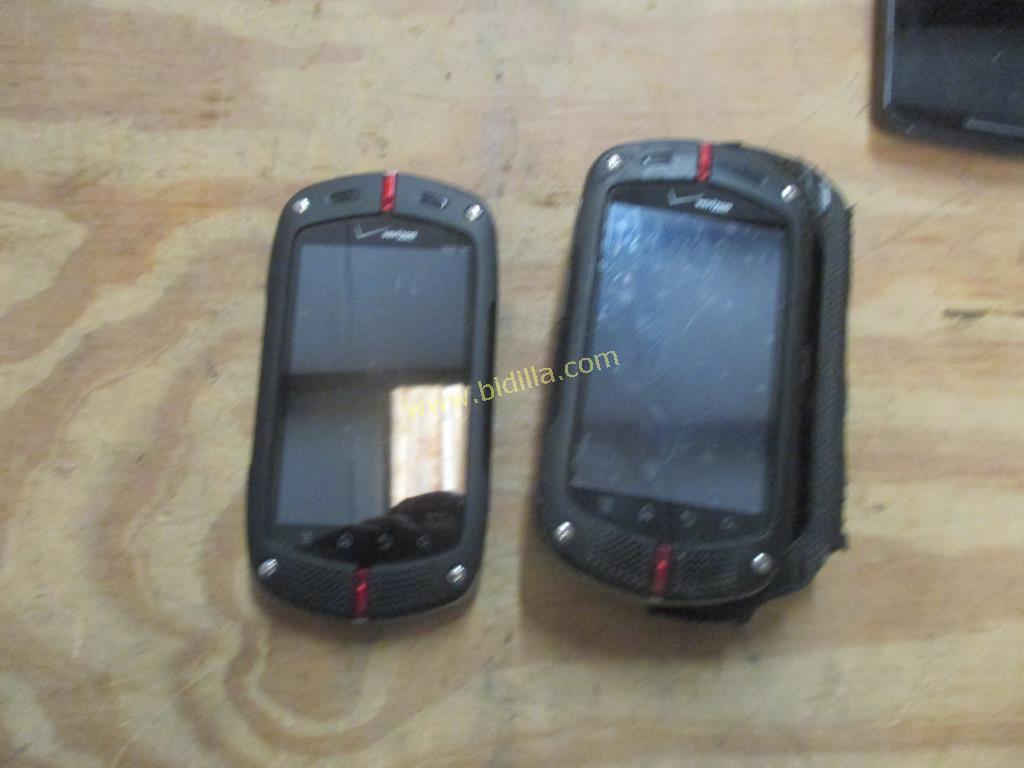 (2) Casio gz One Cell Phones
