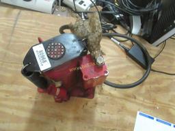 Big Red 20 Ton Air/Hydraulic Bottle Jack