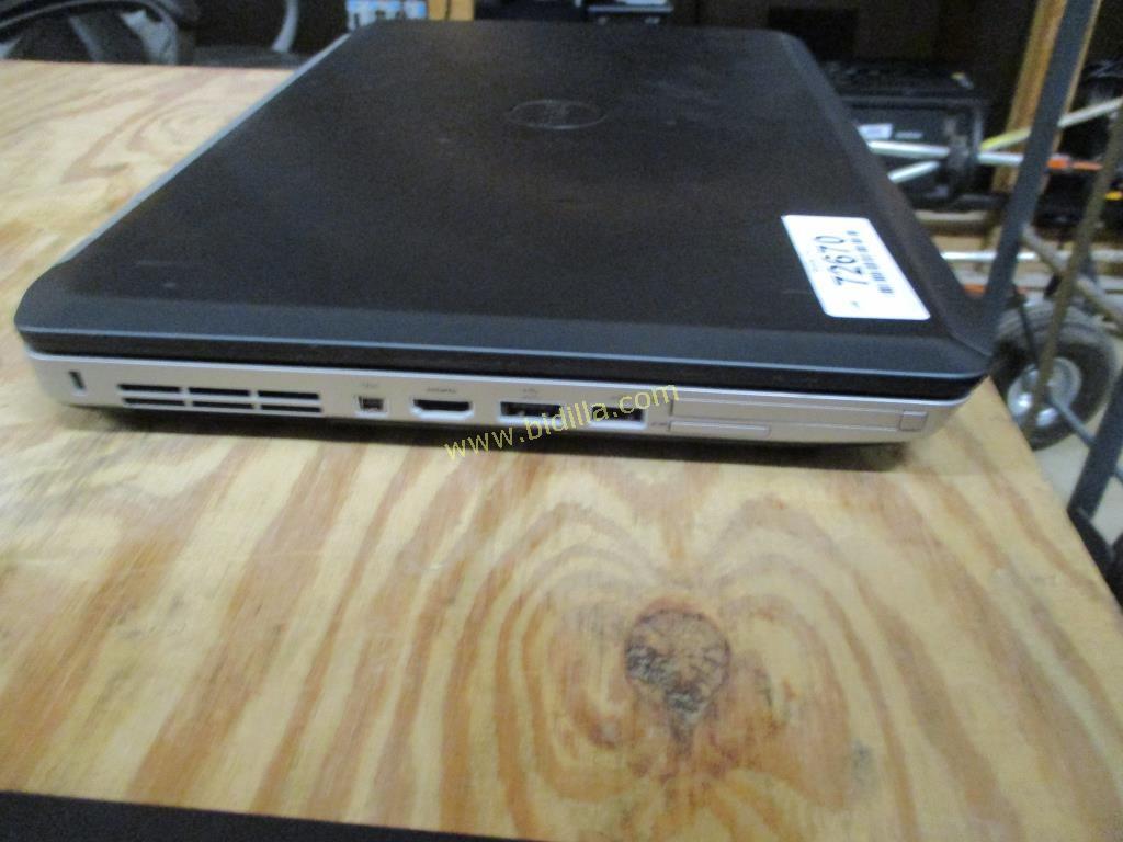 Dell Latitude E5520 Laptop Computer.