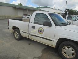 2000 GMC Sierra 1500 Pickup Truck