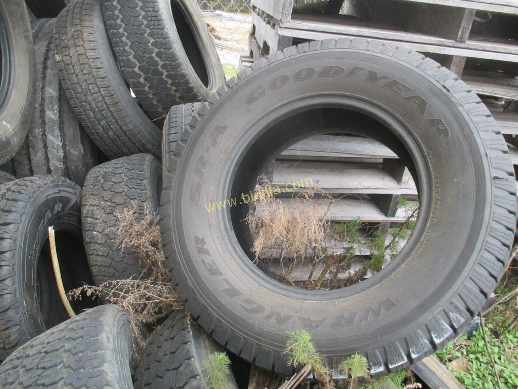 (12) Rubber Tires