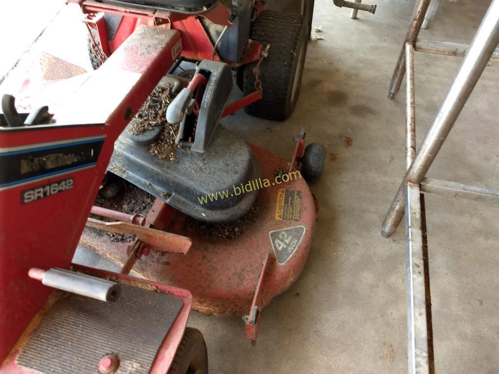 Snapper SR1642 Riding Mower