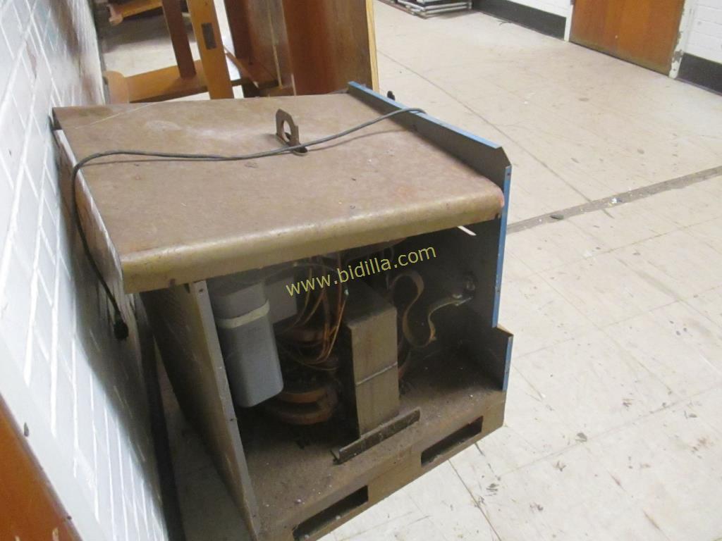 Hobart T-300 Electric Welder