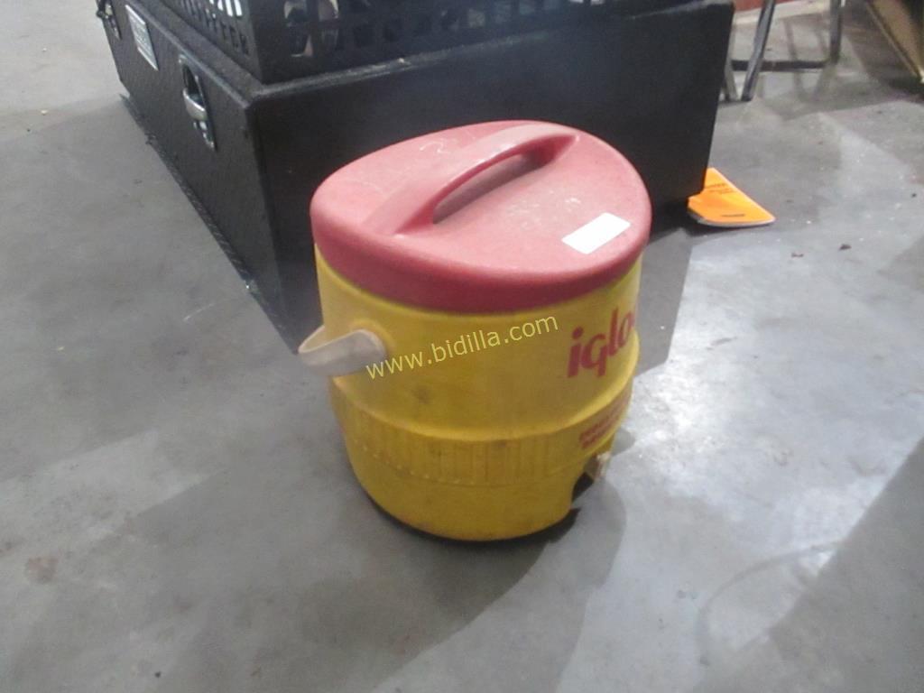 Igloo Cooler 10 Gallons