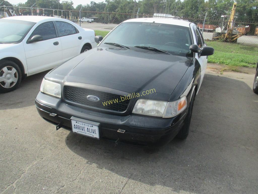 2008 Ford Crown Victoria Sedan