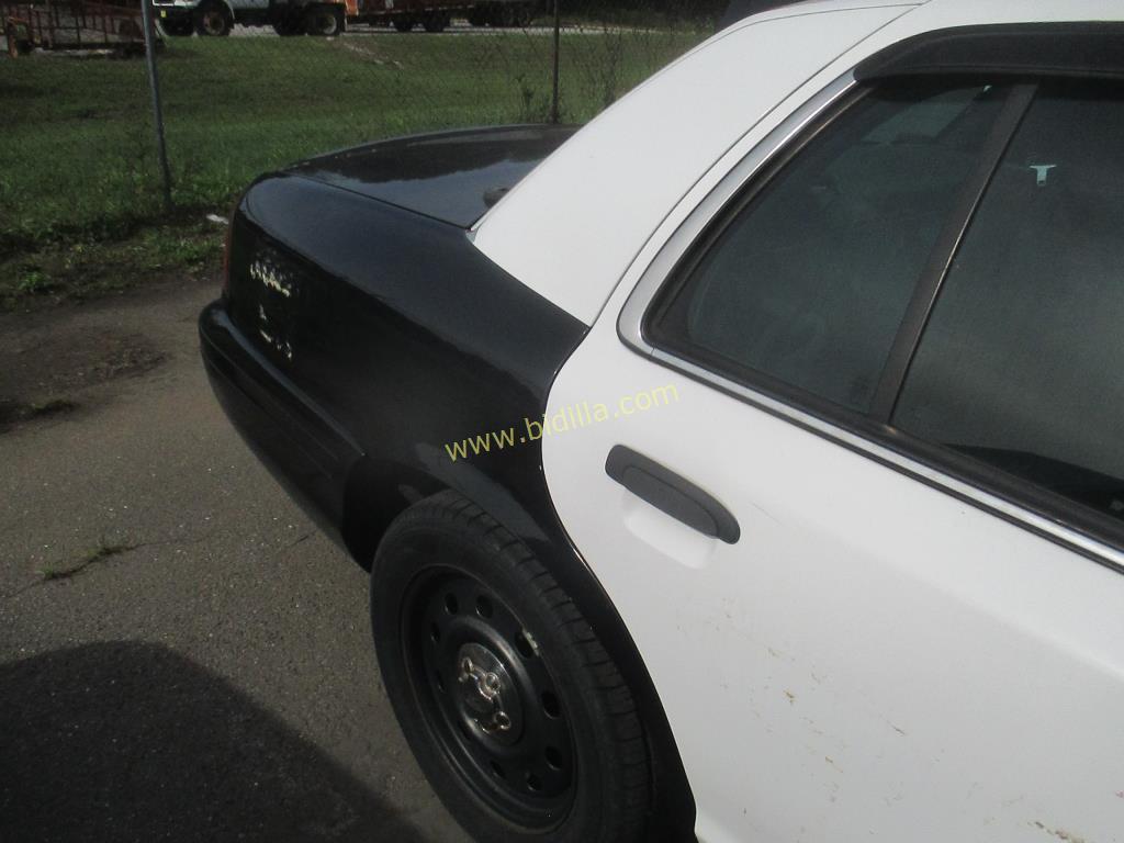 2007 Ford Crown Victoria Sedan