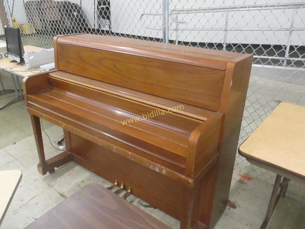 Kawai 256498 Piano