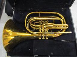 King Marching French Horn w/ Case.