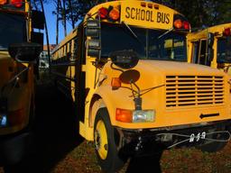 1995 Thomas Built School Bus International 3800.