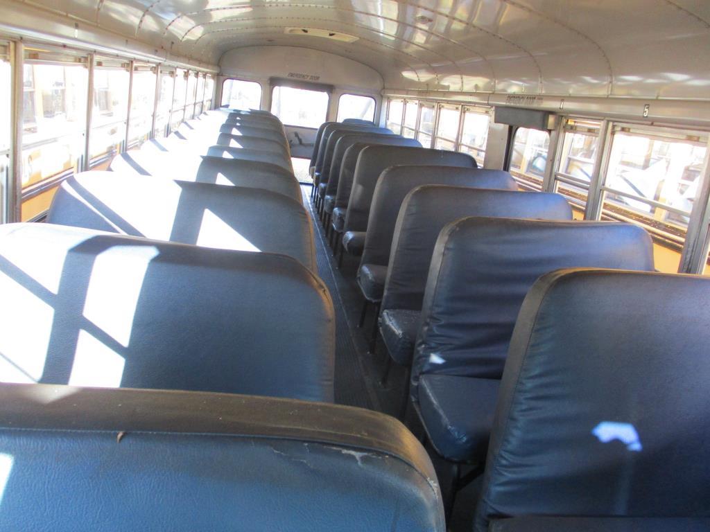 1995 Thomas Built School Bus International 3800.