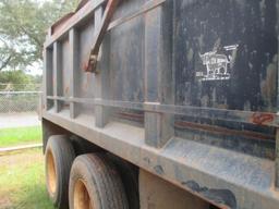 1998 International 4900 Dump Truck.