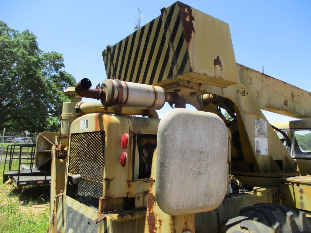 1985 Pettibone 10 Ton Crane.