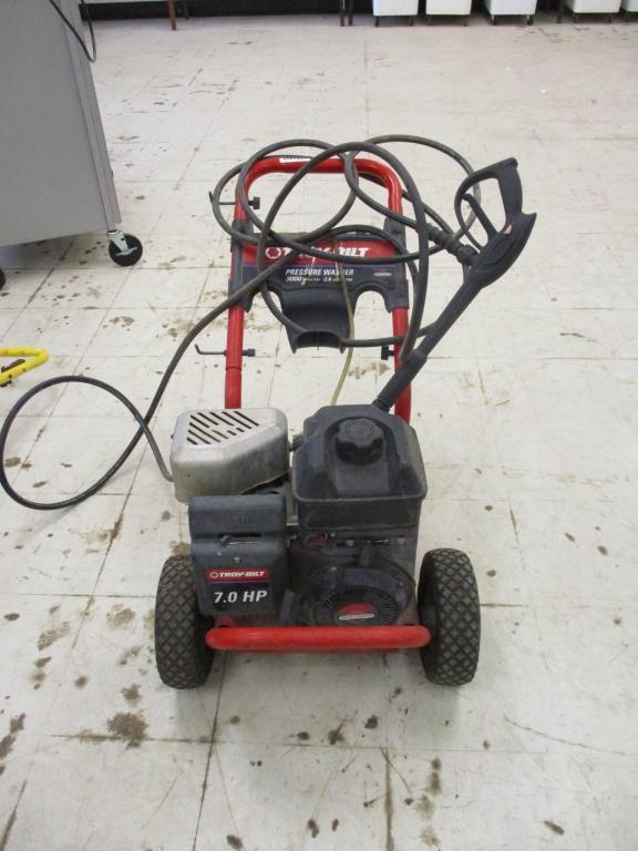 Troy Built Pressure Washer 020242.