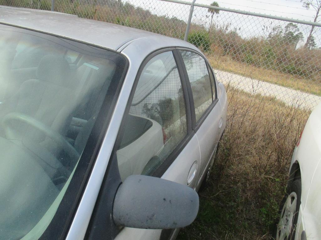 2002 Chevrolet Malibu 4 Door Sedan.