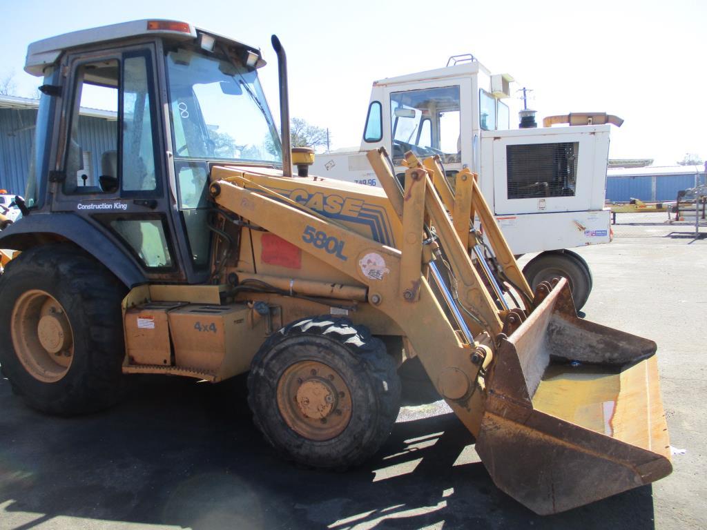 1997 Case Loader/Backhoe. 580L.