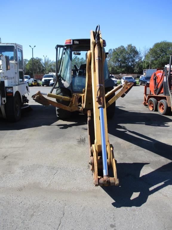 1997 Case Loader/Backhoe. 580L.