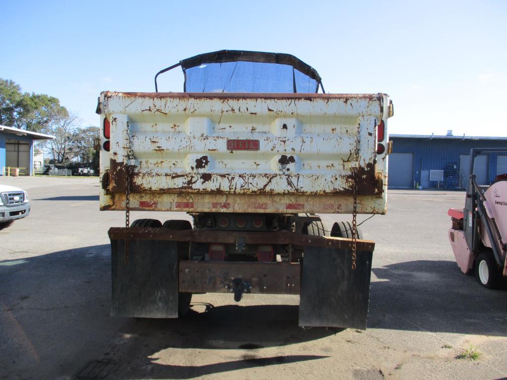 2002 Ford F-750 Dump Truck.