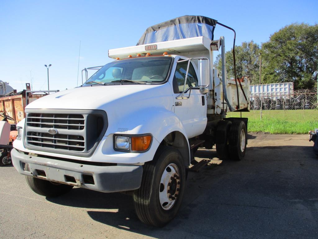 2002 Ford F-750 Dump Truck.