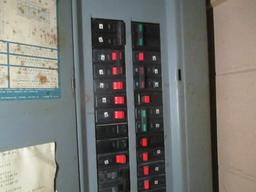 GE Circuit Breaker