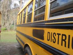 2002 Thomas Built School Bus Freightliner FS65.