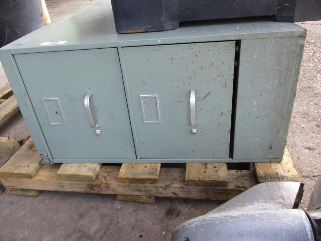 Metal File Cabinet, 2 Drawer, Legal.