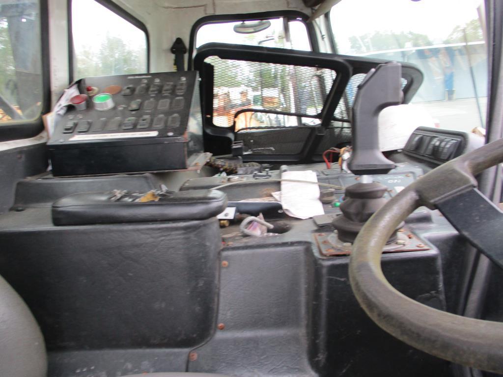 2008 Autocar Wx Side Loader Garbage Truck.