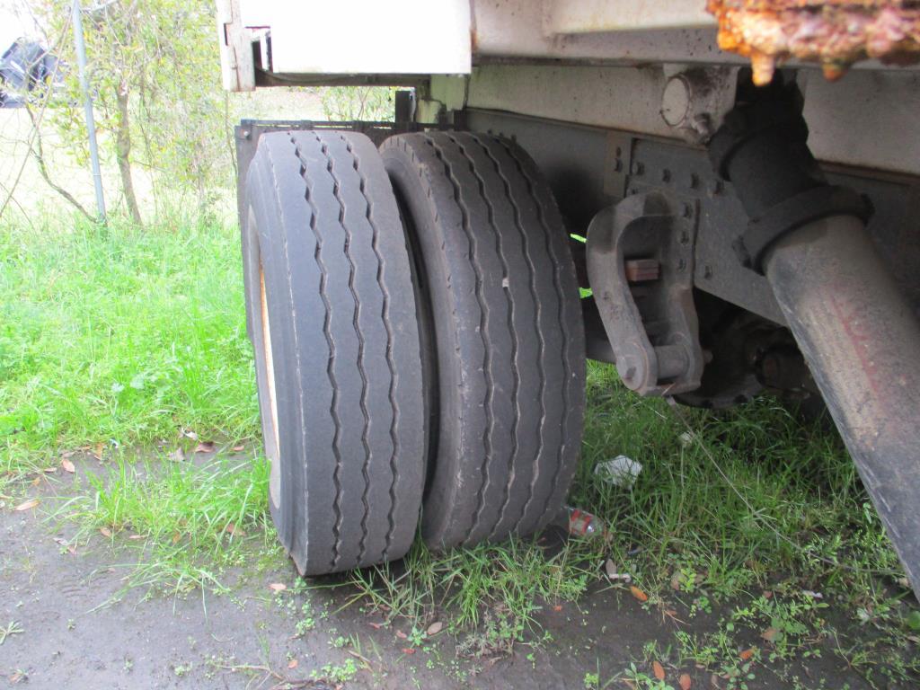 1994 Peterbilt 320 Side Loader Garbage Truck.